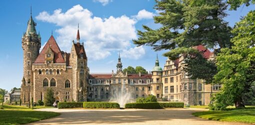 Панорамен пъзел Castorland от 4000 части - Замъкът Mosznа в Полша - Image 2