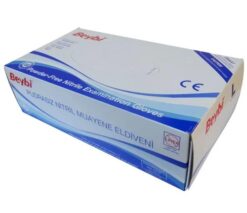 Кутия с 100 броя нитрилни ръкавици без пудра, подходящи за работа с творчески материали като смоли, бои, глина и пластилин